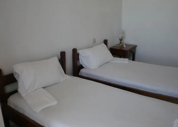 Lägenhetshotell Faliraki Benitses (Corfu)